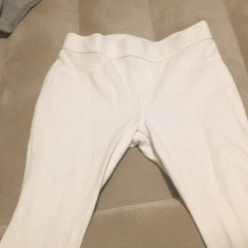 White capris